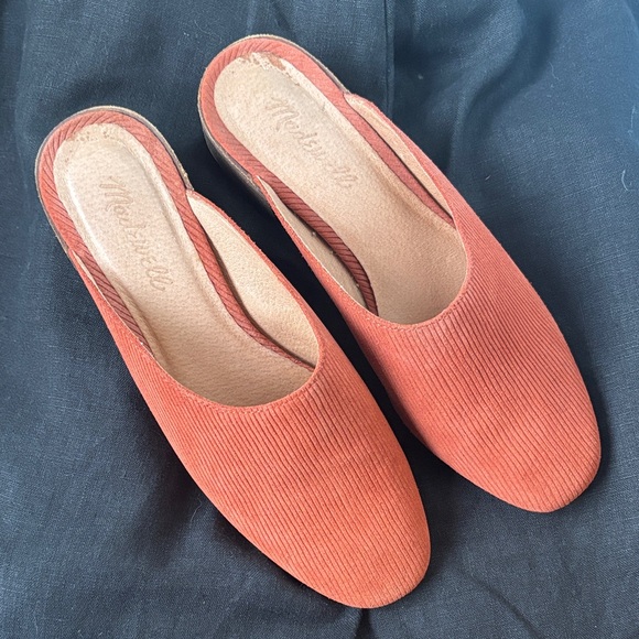 Madewell Alicia Mule in Corduroy Suede Rust Orange, 8 - Picture 3 of 8